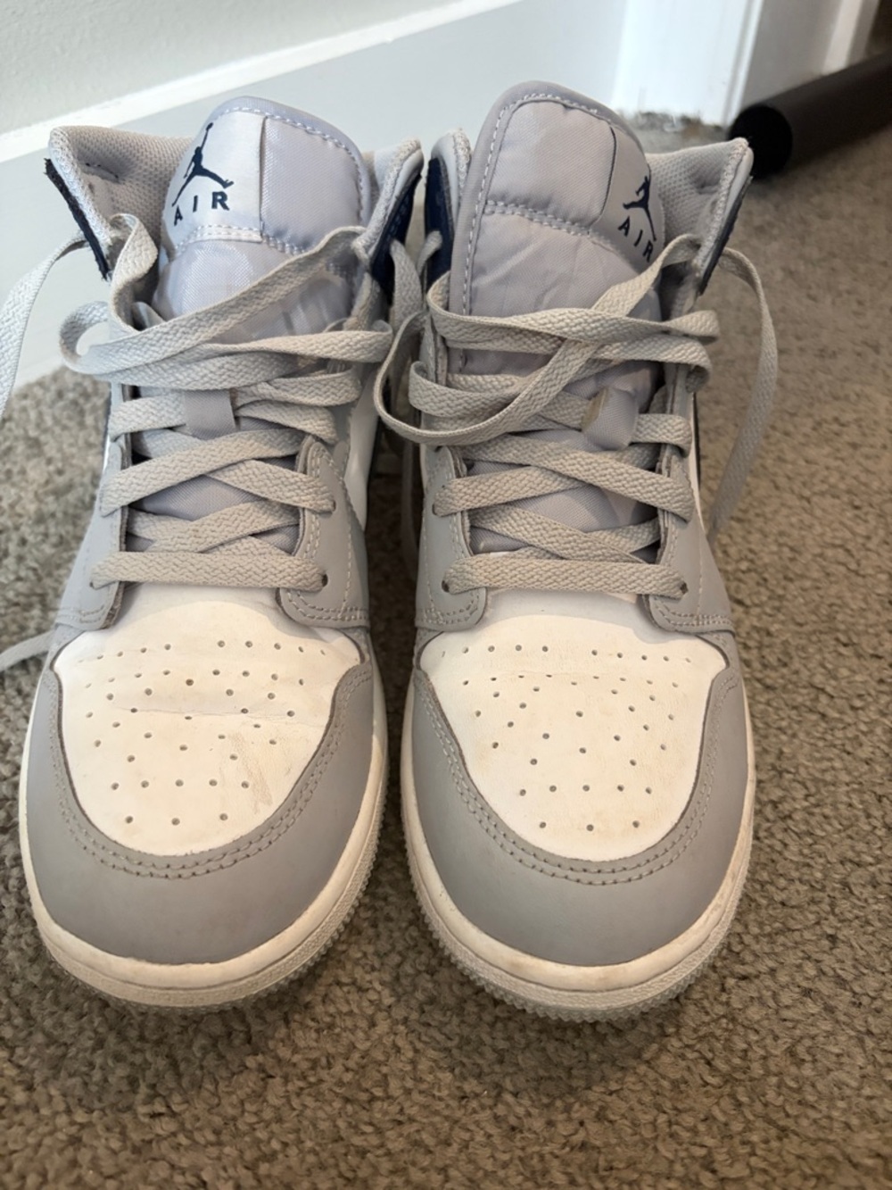 Jordan Kids Mid-Top Sneakers in White, Gray & Navy - Picture 2 of 6